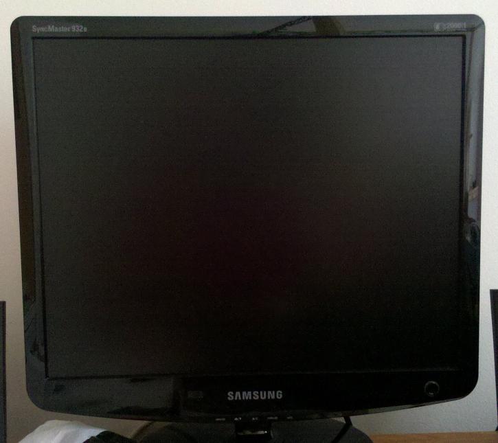 lcd_monitor.jpg